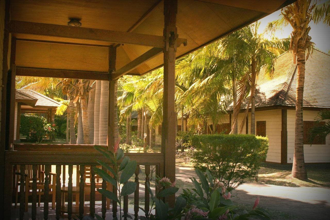 Le Domaine Des Pierres Hotell Saint Pierre Eksteriør bilde